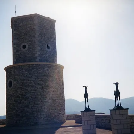 Hotel Elegant Kyparissia