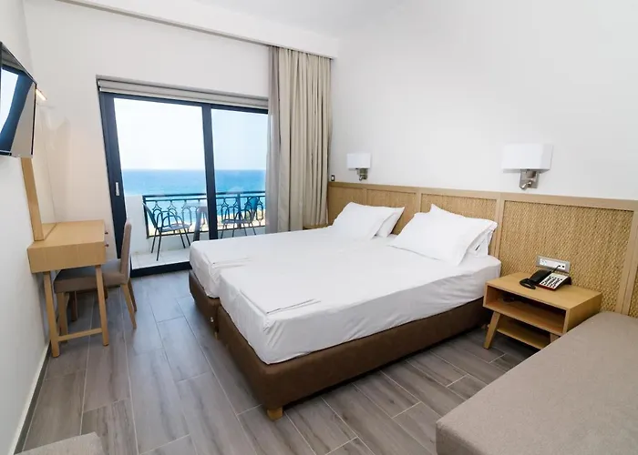 Elegant Kyparissia