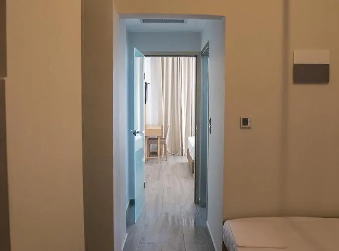 Hotel Elegant 3*
