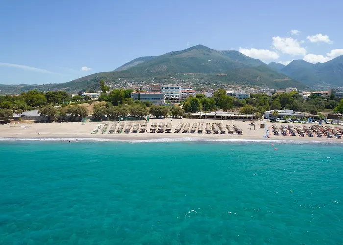 Hotel Elegant Kyparissia