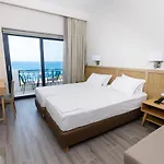 Elegant Kyparissia