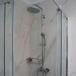 Elegant 3*