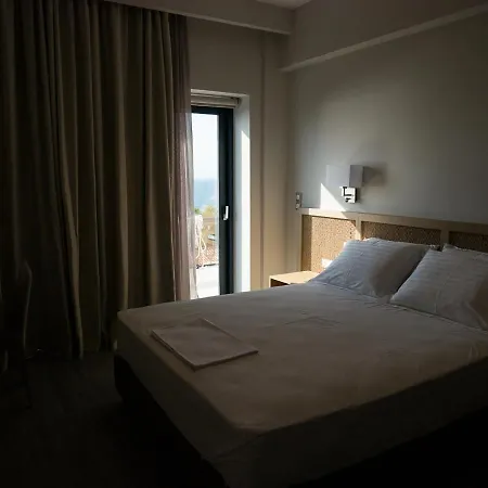 ホテル Elegant キパリシア